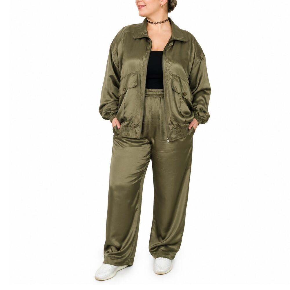 EVR 1980s Vintage Olive Green Tracksuit Windbreaker & Track Pants Large